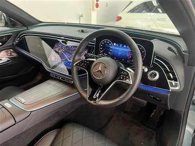 MERCEDES-BENZ E-CLASS - 3