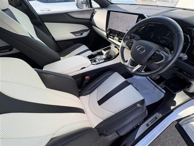 صورة مصغرة 26 لـ 2025 Lexus NX