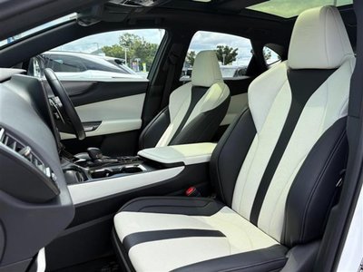 صورة مصغرة 30 لـ 2025 Lexus NX