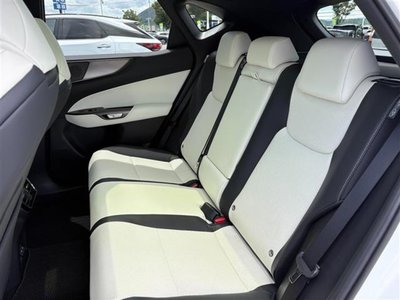 صورة مصغرة 31 لـ 2025 Lexus NX