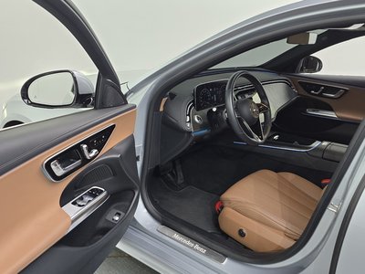 MERCEDES-BENZ E-CLASS - 10