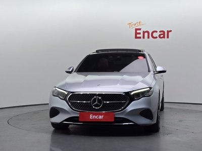 MERCEDES-BENZ E-CLASS - 2