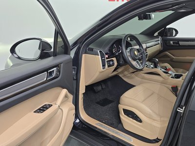 PORSCHE CAYENNE - 10