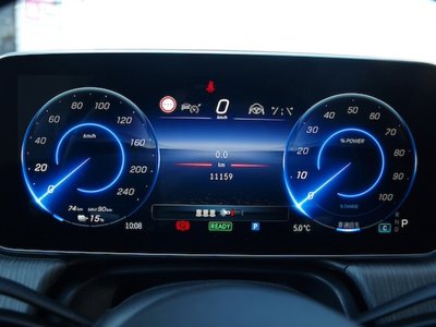 MERCEDES-BENZ EQS - 6