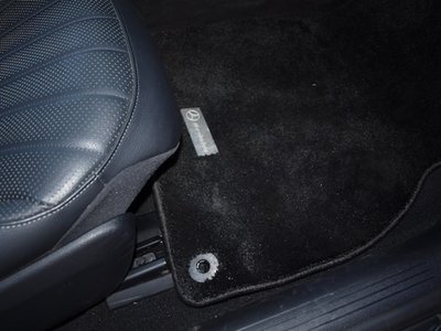 MERCEDES-BENZ EQS - 5