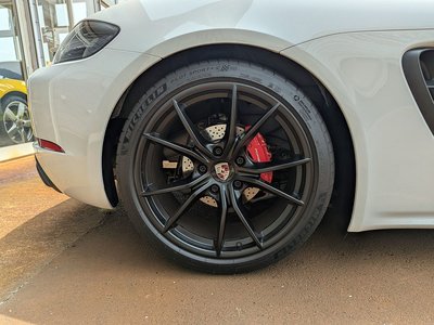 صورة مصغرة 24 لـ 2018 Porsche 718