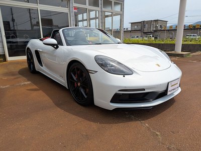 صورة 3 لـ 2018 Porsche 718
