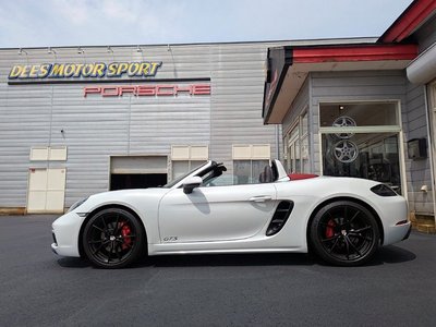 صورة 8 لـ 2018 Porsche 718