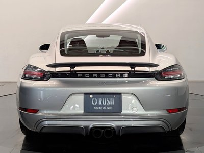 صورة 4 لـ 2017 Porsche 718