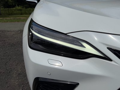 صورة مصغرة 12 لـ 2023 Lexus NX