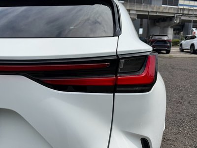 صورة مصغرة 23 لـ 2023 Lexus NX