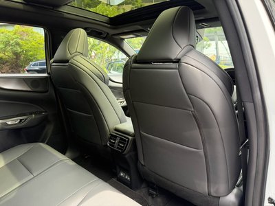 صورة مصغرة 67 لـ 2023 Lexus NX