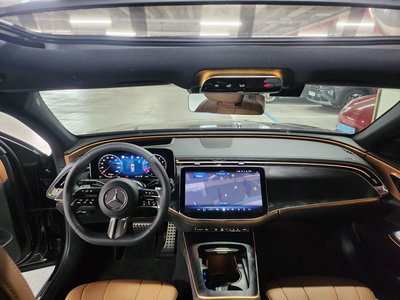 MERCEDES-BENZ E-CLASS - 5