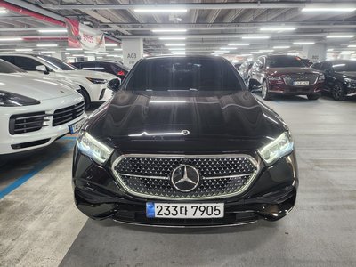 MERCEDES-BENZ E-CLASS - 2