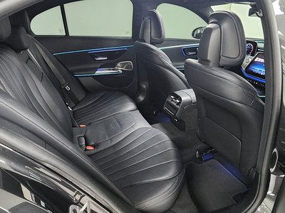 MERCEDES-BENZ E-CLASS - 10