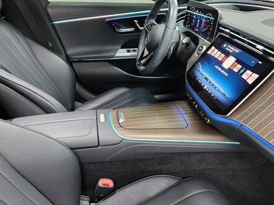 MERCEDES-BENZ E-CLASS - 9