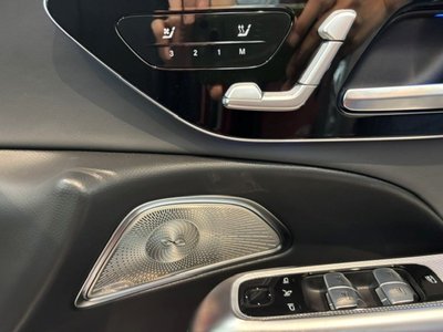 MERCEDES-BENZ E-CLASS - 3