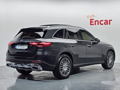 MERCEDES-BENZ GLC - 4