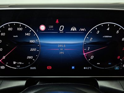 MERCEDES-BENZ GLC - 8