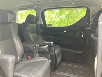 TOYOTA ALPHARD - 5