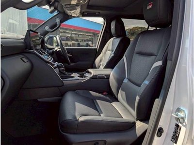 TOYOTA LAND CRUISER 300 - 4