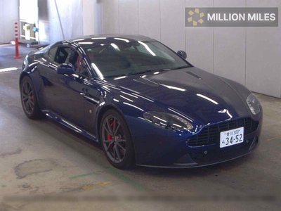 ASTON MARTIN V8 VANTAGE - 1