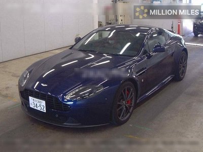 ASTON MARTIN V8 VANTAGE - 4