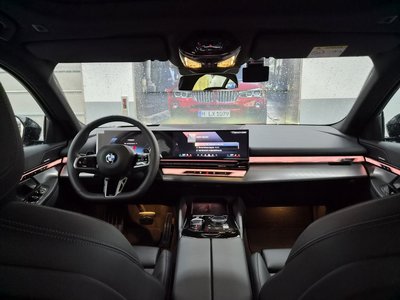صورة 4 لـ 2026 BMW 5 SERIES