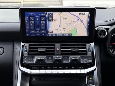 TOYOTA LAND CRUISER 300 - 7