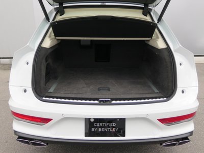 صورة مصغرة 17 لـ 2025 Bentley BENTAYGA