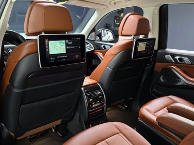 2021 BMW X7 缩略图 19