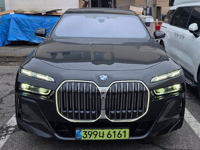 BMW 7 SERIES - 1