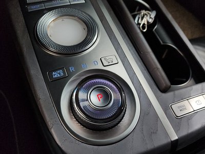 GENESIS G80 (RG3) - 9