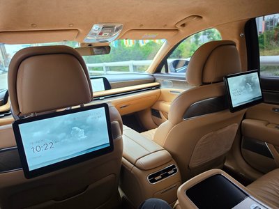 صورة 4 لـ 2023 Genesis G90 (RS4)