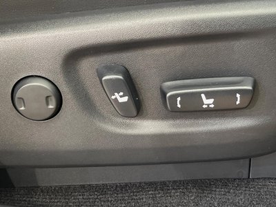 TOYOTA LAND CRUISER PRADO - 9