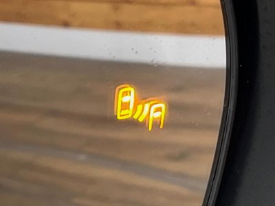 TOYOTA LAND CRUISER PRADO - 8