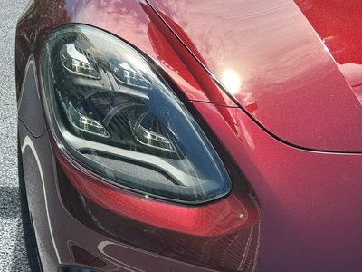 PORSCHE PANAMERA - 8