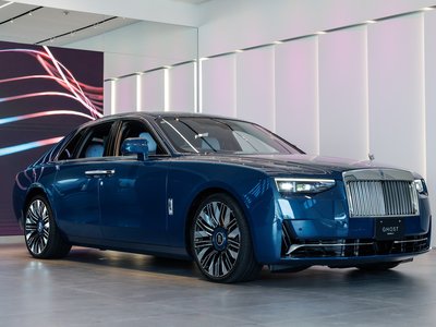 ROLLS-ROYCE GHOST - 1