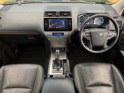 TOYOTA LAND CRUISER PRADO - 2