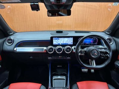 MERCEDES-BENZ GLB - 4