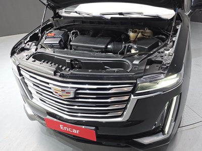 CADILLAC ESCALADE - 7