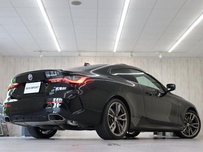 2022 BMW 4 SERIES photo 2