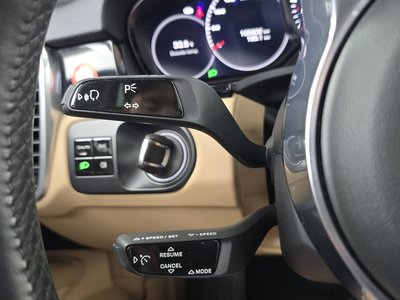 2019 Porsche CAYENNE — миниатюра 17
