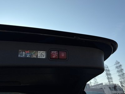 MERCEDES-BENZ E-CLASS - 9