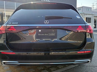 MERCEDES-BENZ E-CLASS - 5