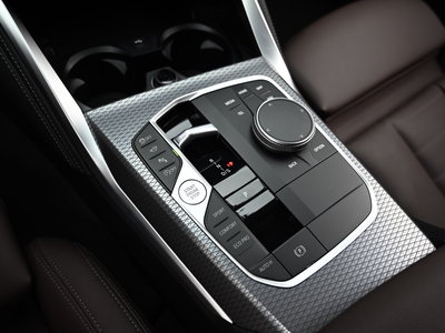 صورة 9 لـ 2025 BMW 4 SERIES