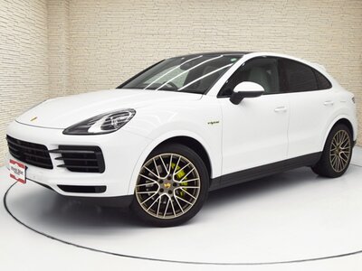 PORSCHE CAYENNE COUPE - 3