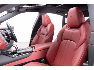 صورة مصغرة 45 لـ 2021 Maserati LEVANTE