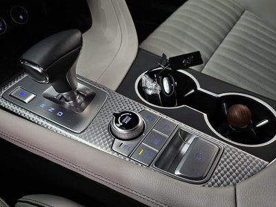 صورة مصغرة 12 لـ 2022 Genesis THE NEW G70