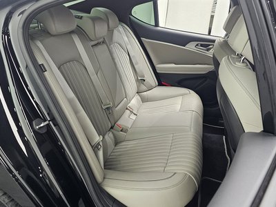 صورة مصغرة 17 لـ 2022 Genesis THE NEW G70